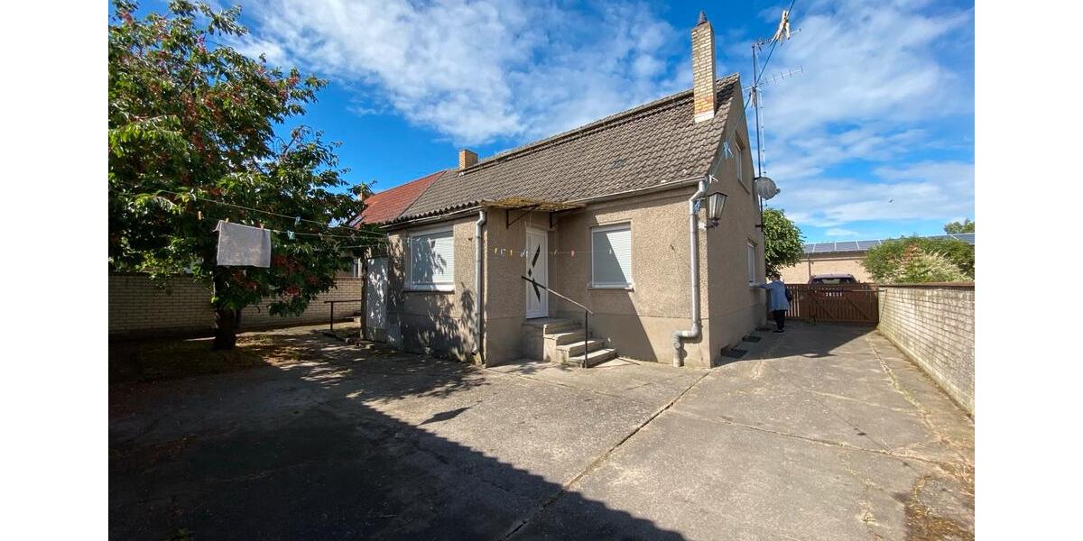 Doppelhaushälfte Neustadt (Dosse) - 4 Zimmer, 125 m&sup2;, 150.000&euro; | Angebot:27086747