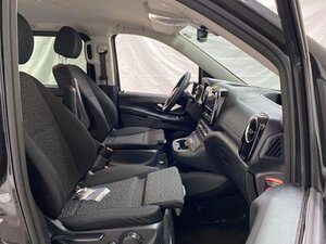 Mercedes-Benz Vito 116 Tourer SELECT lang MULTIBEAM LED TEMP 8.857 km 57.890 &euro; Sangerhausen 06526