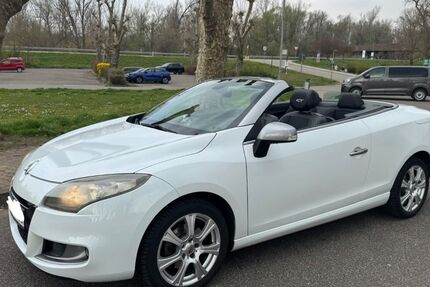 Renault Megane 125.000 km 8.300 &euro; Ketsch 68776