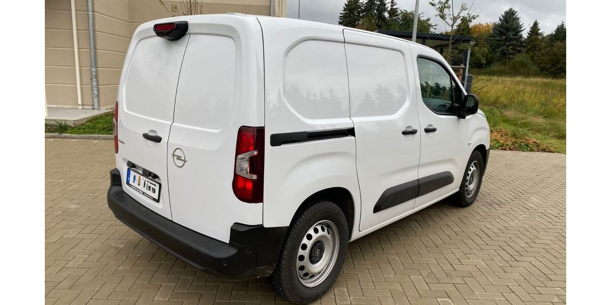 Opel Combo 40.000 km 16.400 &euro; Pattensen 30982