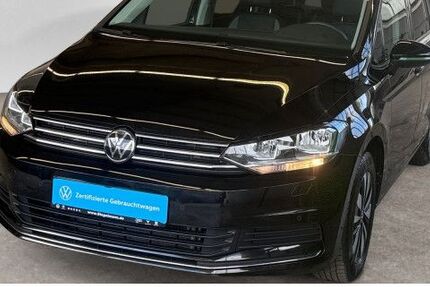 VW Touran 27.608 km 29.990 &euro; Lemgo 32657