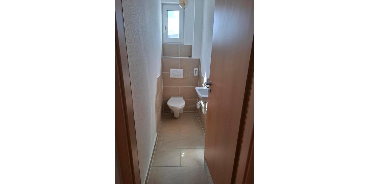 Dachgeschoßwohnung Reutlingen Reutlingen (Kernstadt) - 3.5 Zimmer, 103 m&sup2;, 450.000&euro; | Angebot:25936068