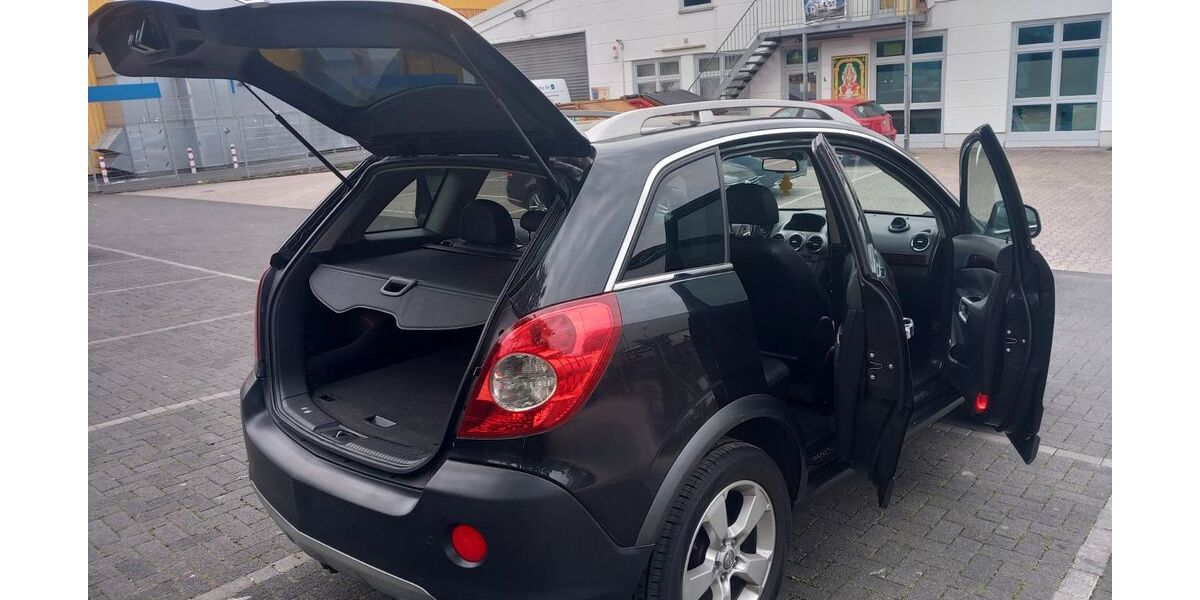 Opel Antara 180.000 km 3.999 &euro; Bonn 53121