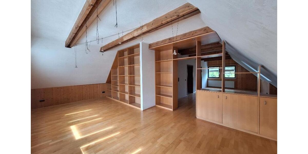 Mehrfamilienhaus, Wohnhaus Augsburg Bergheim - 6 Zimmer, 200 m&sup2;, 590.000&euro; | Angebot:26815381