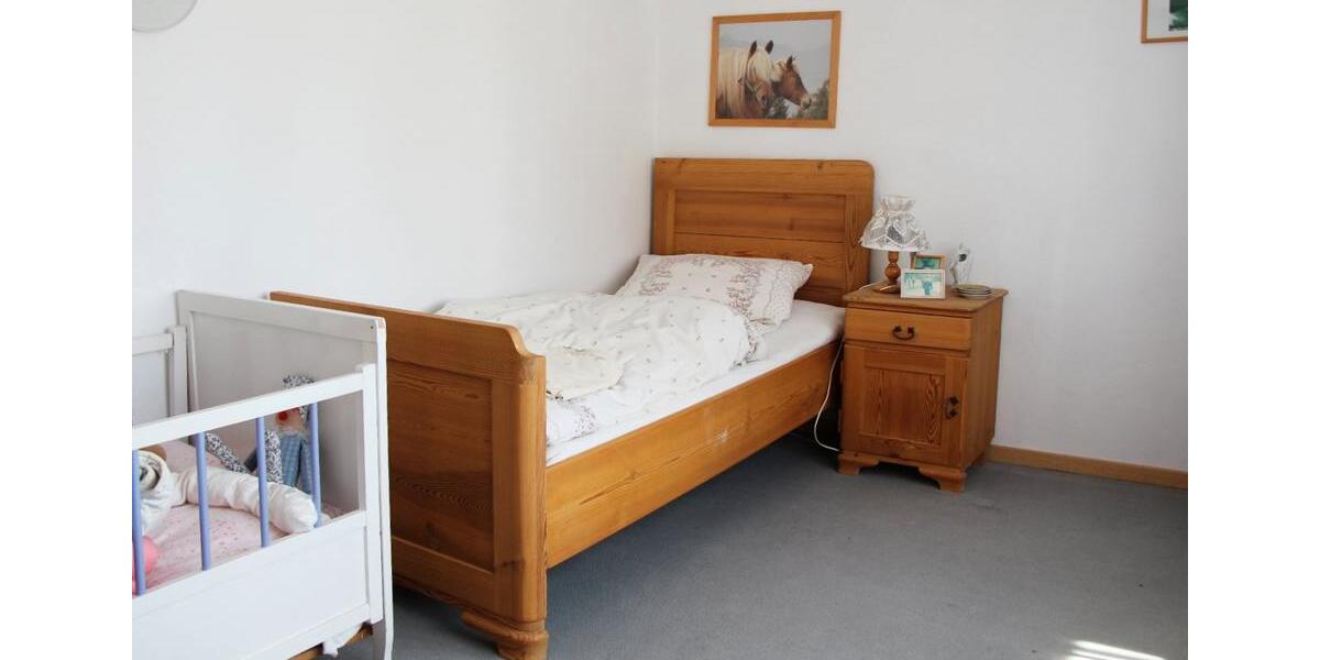 Doppelhaushälfte Selb - 5 Zimmer, 150 m&sup2;, 220.000&euro; | Angebot:26929441