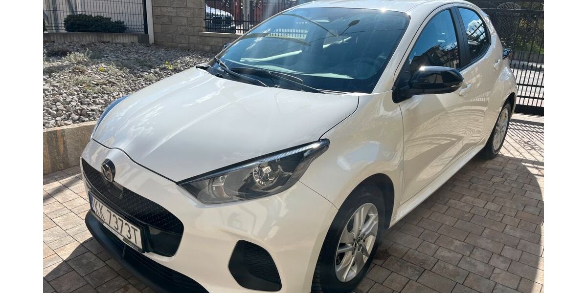 Mazda 2 Hybrid 14.000 km 20.300 &euro; Kraków 30-69