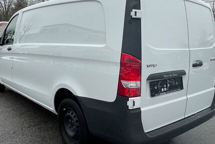 Mercedes-Benz Vito 263.000 km 15.990 € München 81243