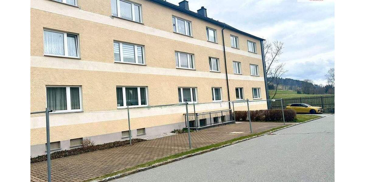 3-Raum-Wohnung mit Garage - ruhige Lage kurz vor Oberwiesenthal - Sehmatal-Neudorf!! 3 zimmer