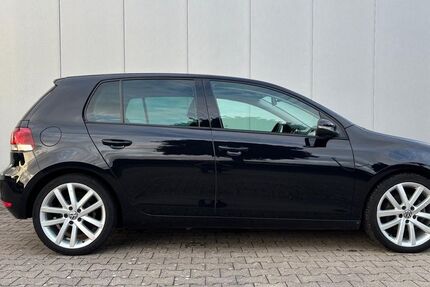 VW Golf 152.600 km 9.000 € Extertal 32699