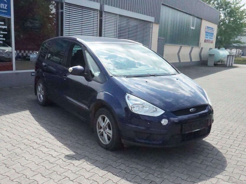 Ford S-Max 220.700 km 2.000 € Konz 54329