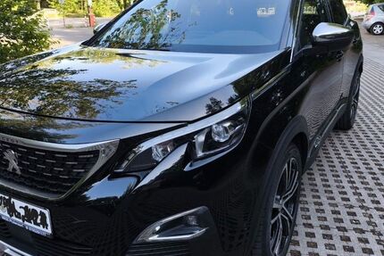 Peugeot 3008 182.000 km 14.900 &euro; Herdwangen - Schönach 88634
