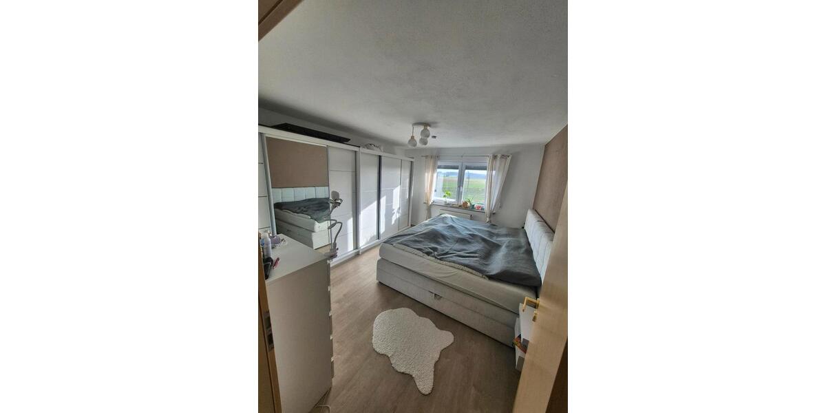 Etagenwohnung Karlskron - 4 Zimmer, 94 m&sup2;, 359.000&euro; | Angebot:26807522