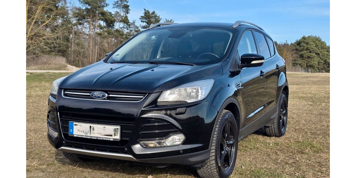 Ford Kuga 163.000 km 9.700 &euro; Zossen 15806