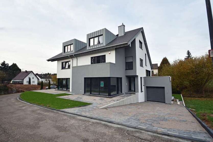 Haus zum Kaufen in Trippstadt 698.000 € 253 m²