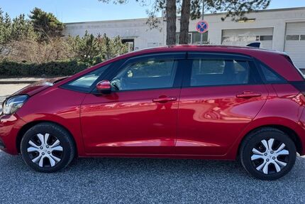 Honda Jazz 21.735 km 11.590 &euro; Barsbüttel 22885