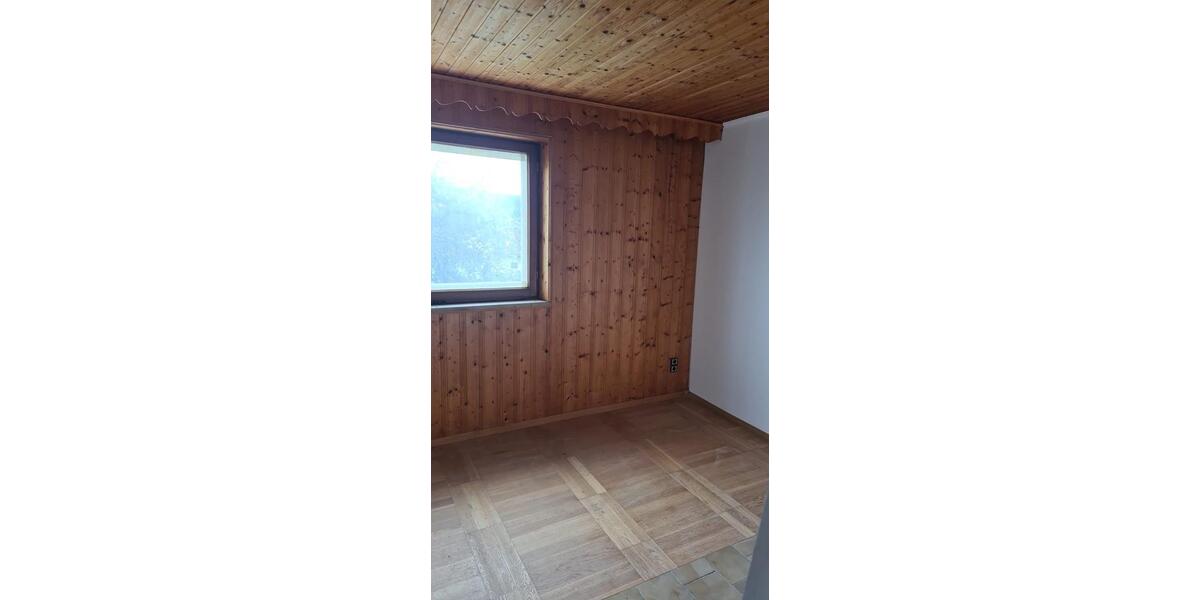 Einfamilienhaus Arzberg - 3 Zimmer, 120 m&sup2;, 34.900&euro; | Angebot:27022968