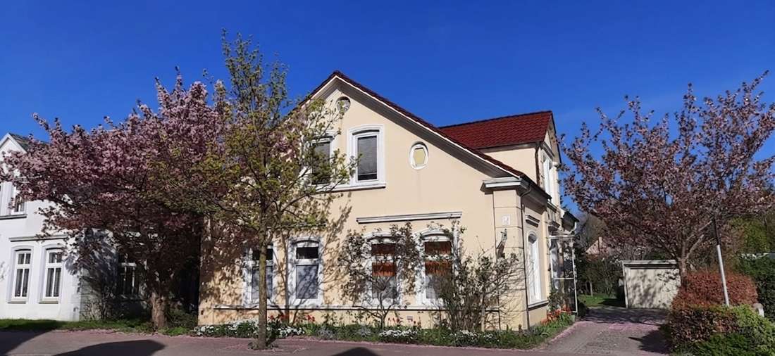 Einfamilienhaus Marne - 7 Zimmer, 280 m&sup2;, 249.000&euro; | Angebot:26865910