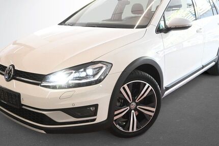 VW Golf 88.000 km 22.950 &euro; Karlsruhe 76131