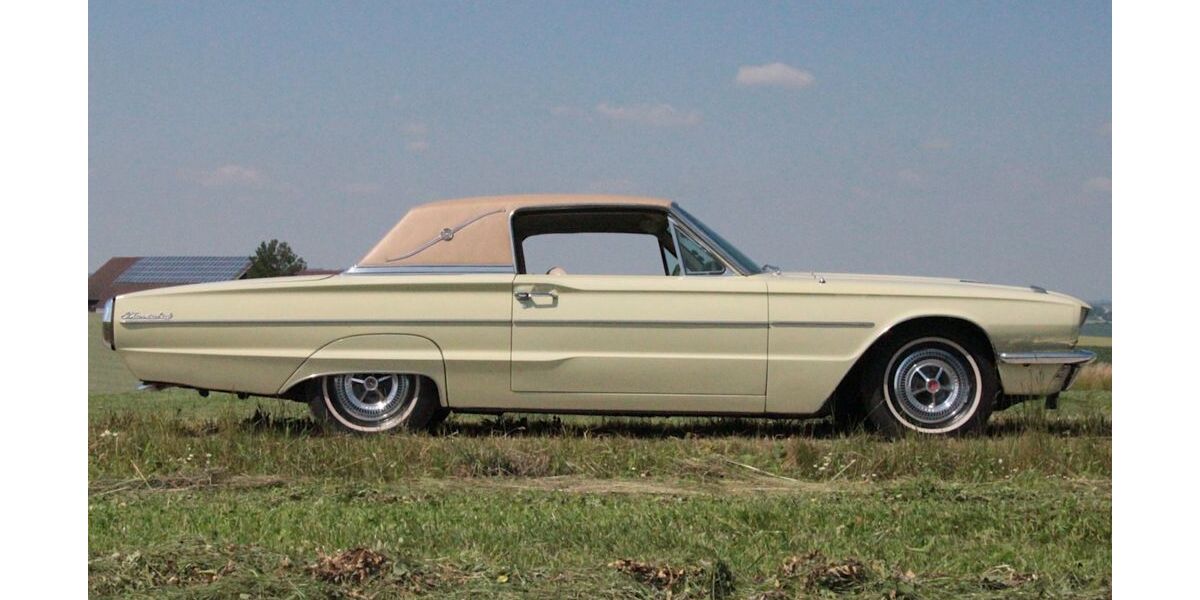 Ford Thunderbird 18.000 km 24.900 &euro; Kirchham 94148