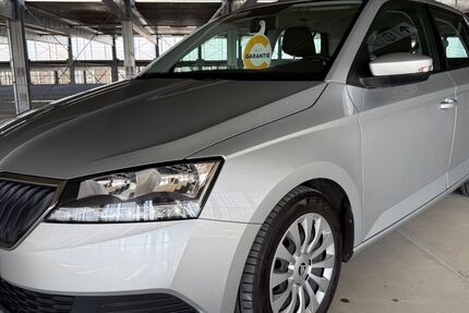 Skoda Fabia 90.000 km 9.500 &euro; Würzburg 97082