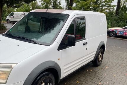 Ford Tourneo Connect 180.000 km 3.500 € Oberursel 61440