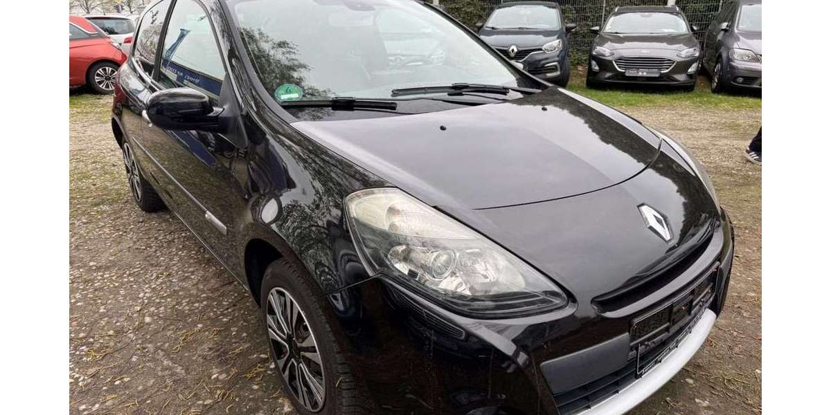 Renault Clio 126.000 km 3.890 &euro; Blankenfelde-Mahlow 15831