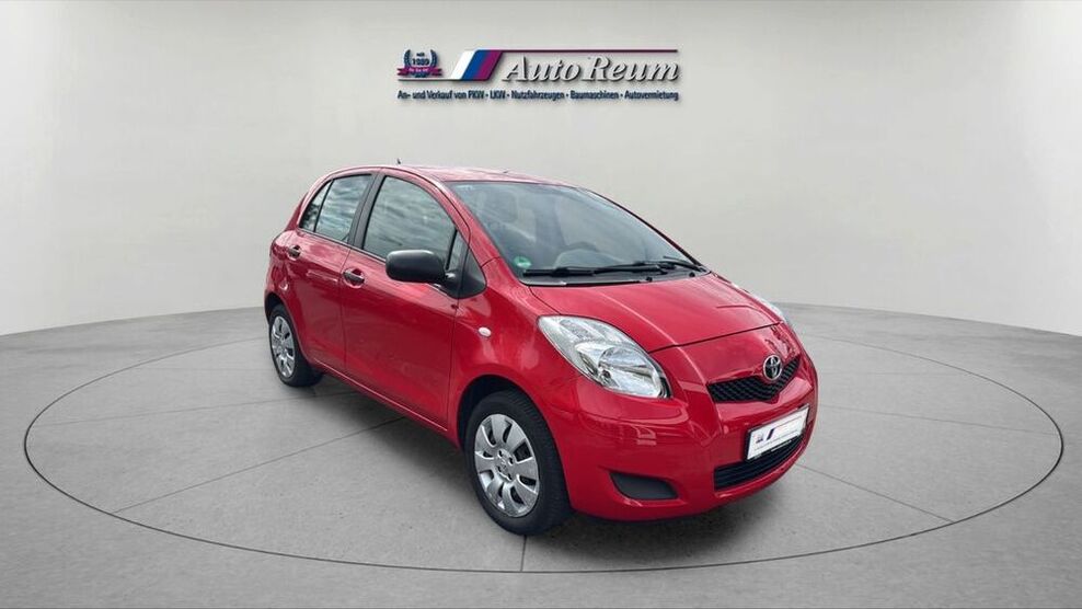 Yaris