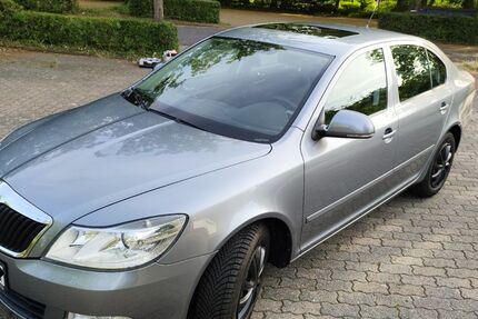 Skoda Octavia 55.000 km 13.990 &euro; Schwalbach am Taunus 65824