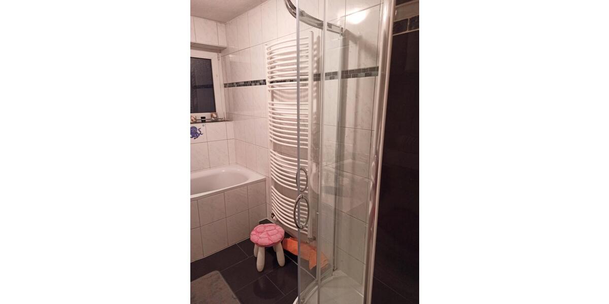 Etagenwohnung Vaihingen an der Enz - 3 Zimmer, 77 m&sup2;, 1.150&euro; | Angebot:25523155