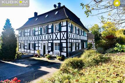 Wohnung zum Kaufen in Solingen 649.000 € 195.02 m²