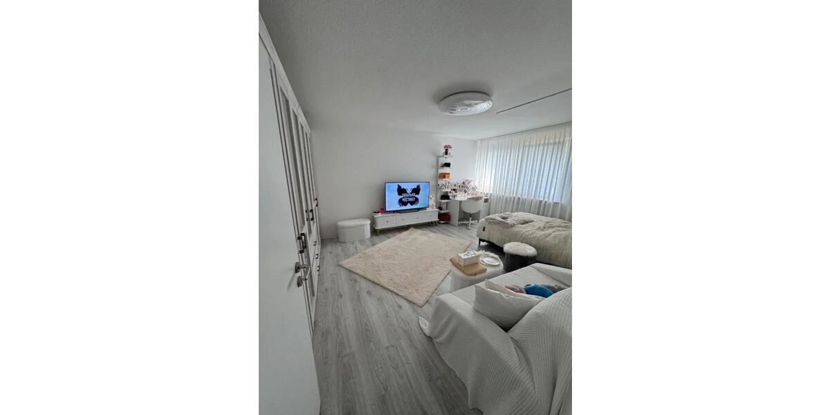 Erdgeschoßwohnung Bergisch Gladbach - 2 Zimmer, 66 m&sup2;, 220.000&euro; | Angebot:24652816