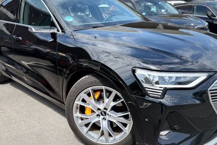 Audi e-tron 82.200 km 27.580 &euro; Düsseldorf 40549