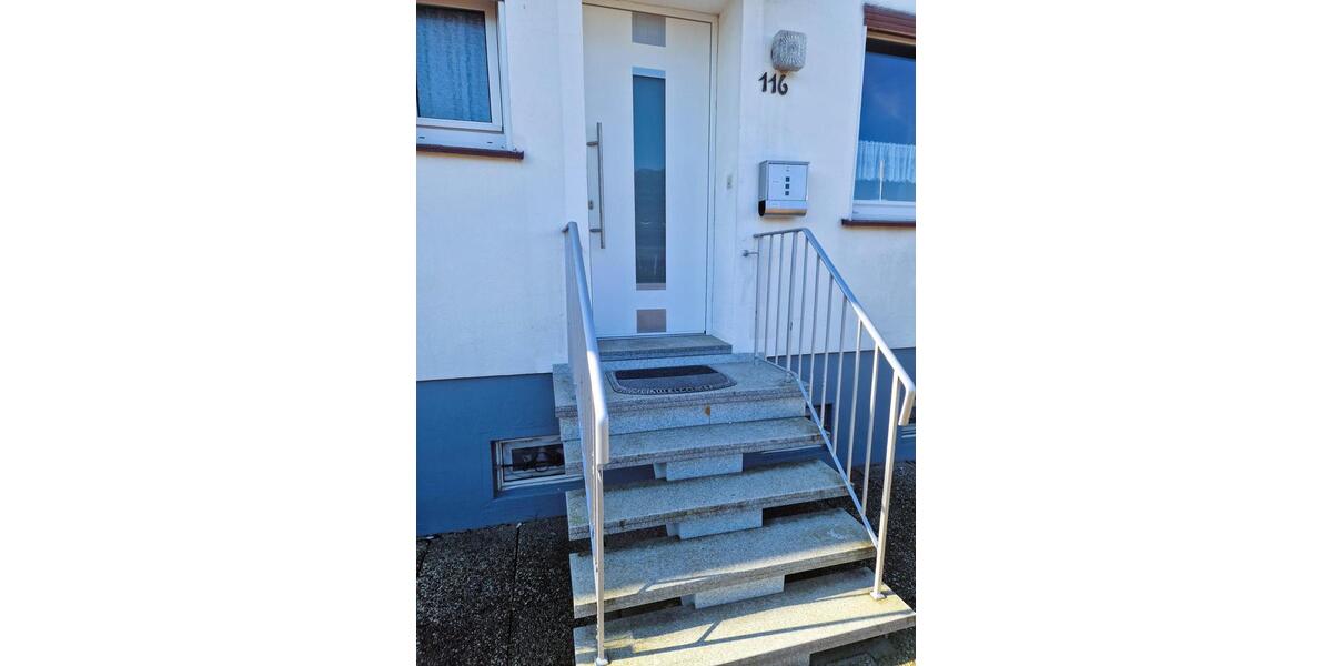 Reihenhaus Bremen Hemelingen - 5.5 Zimmer, 140 m&sup2;, 320.000&euro; | Angebot:25479886