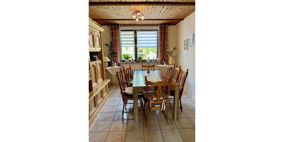 Doppelhaushälfte Werdau - 4 Zimmer, 115 m&sup2;, 155.000&euro; | Angebot:25741482