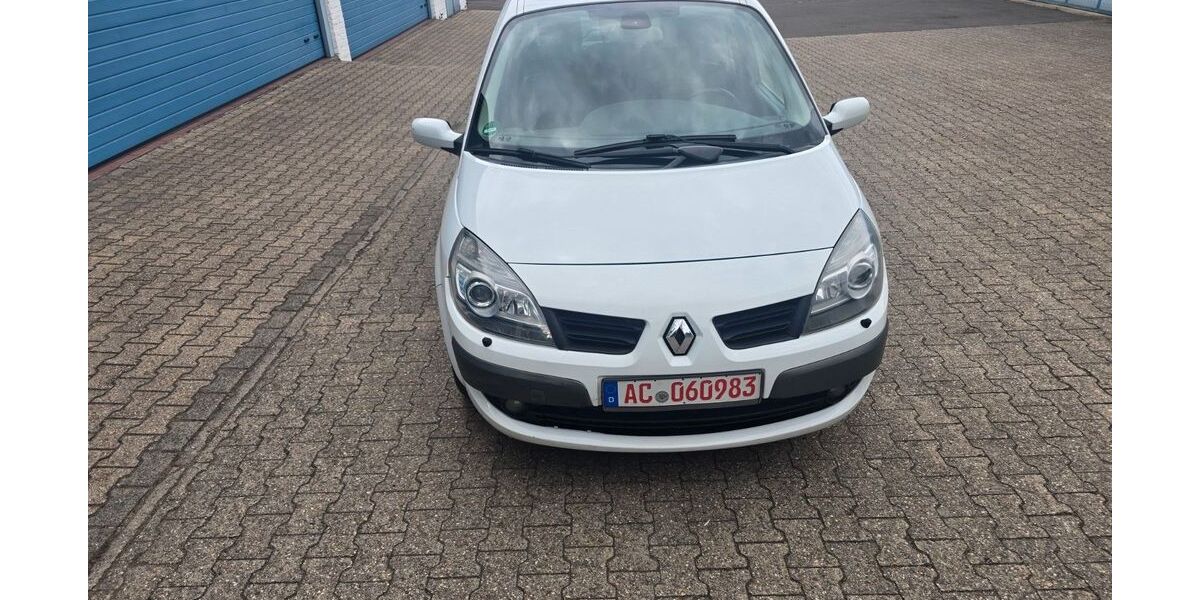 Renault Scenic 120.000 km 2.500 &euro; Aachen 52068