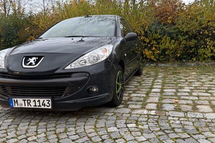 Peugeot 206 196.000 km 1.200 € München 80939