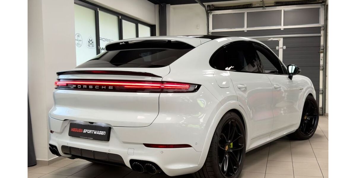 Porsche Cayenne 13.150 km 165.000 &euro; München 81827