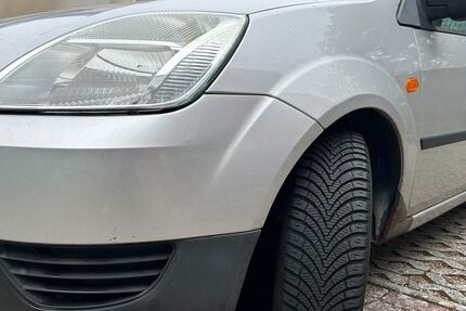 Ford Fiesta 91.111 km 1.800 &euro; Graal-Müritz 18181