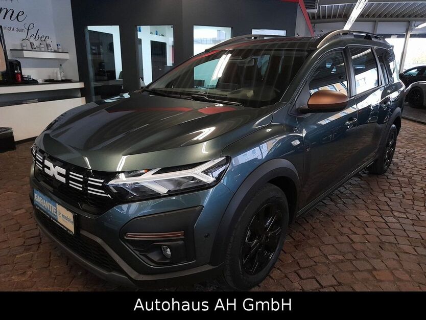 Dacia Jogger 5.898 km 19.350 € Gelsenkirchen 45888