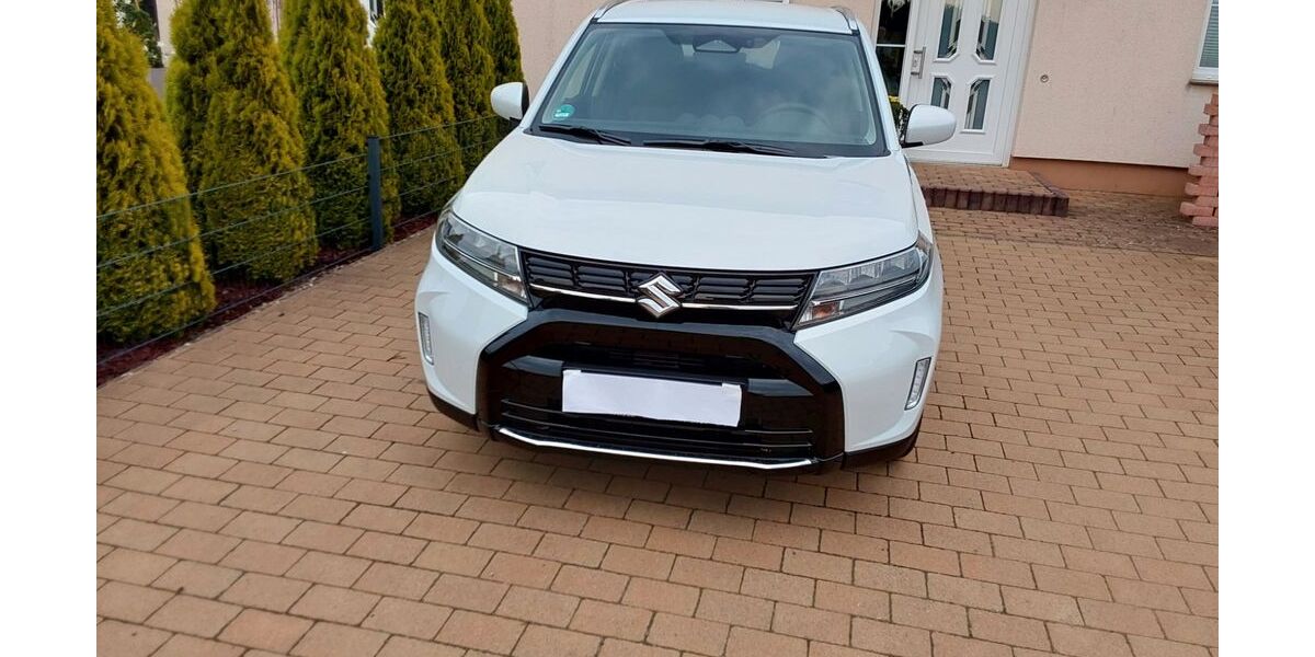 Suzuki Vitara 6.100 km 21.450 &euro; Luhden 31711
