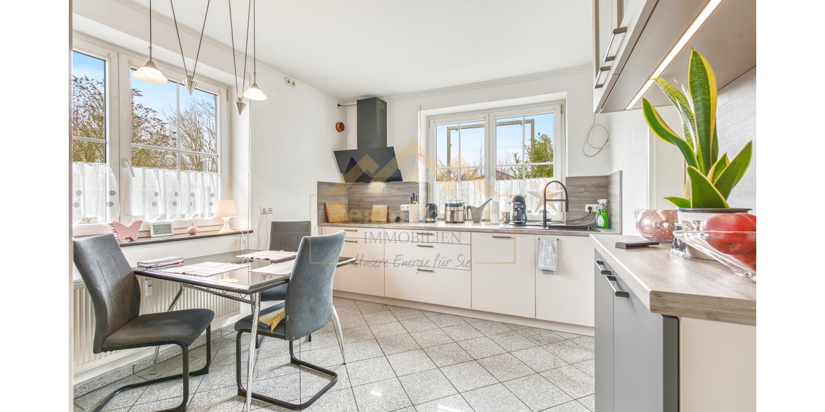 EFH + ELW + Gewerbe (-Halle) - Drei auf einen Streich! - Zweifamilienhaus Großenaspe | Angebot:25904220