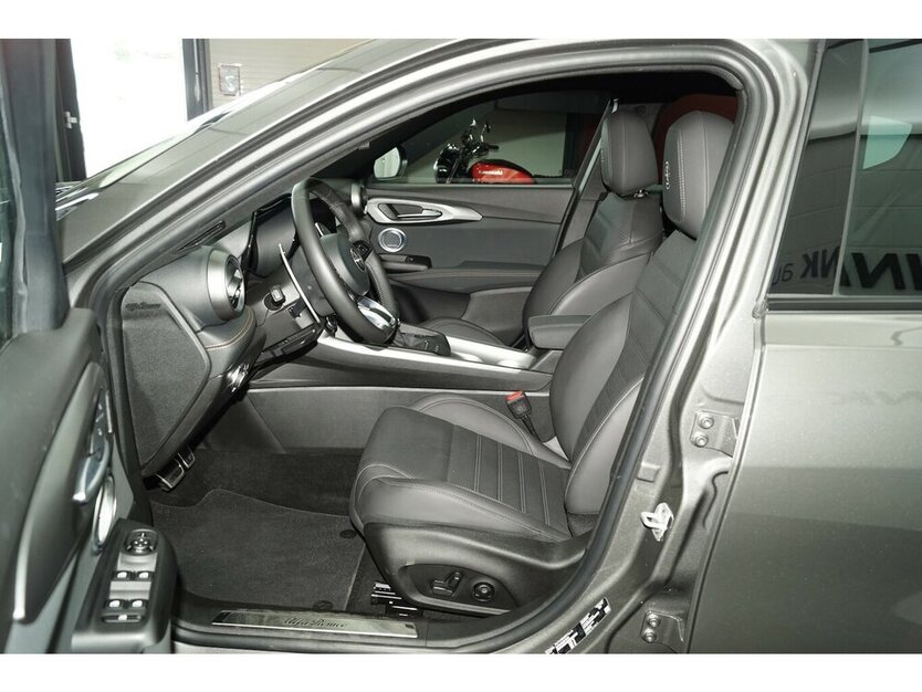 Tonale 1.6 VGT-D Veloce FULL LED LEDER 360-CAM