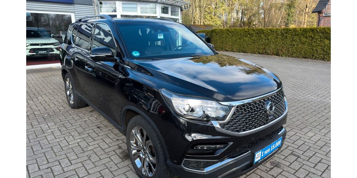 SsangYong REXTON 87.070 km 24.990 &euro; Varel 26316