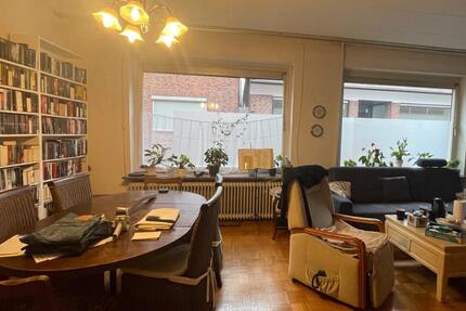 Haus Wilster - 4 Zimmer, 130 m&sup2;, 650&euro; | Angebot:25810109