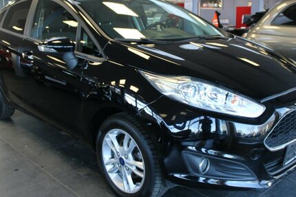 Ford Fiesta 1.25 Celebration - Navi - SHZ - 137.250 km 6.980 &euro; Euskirchen 53881