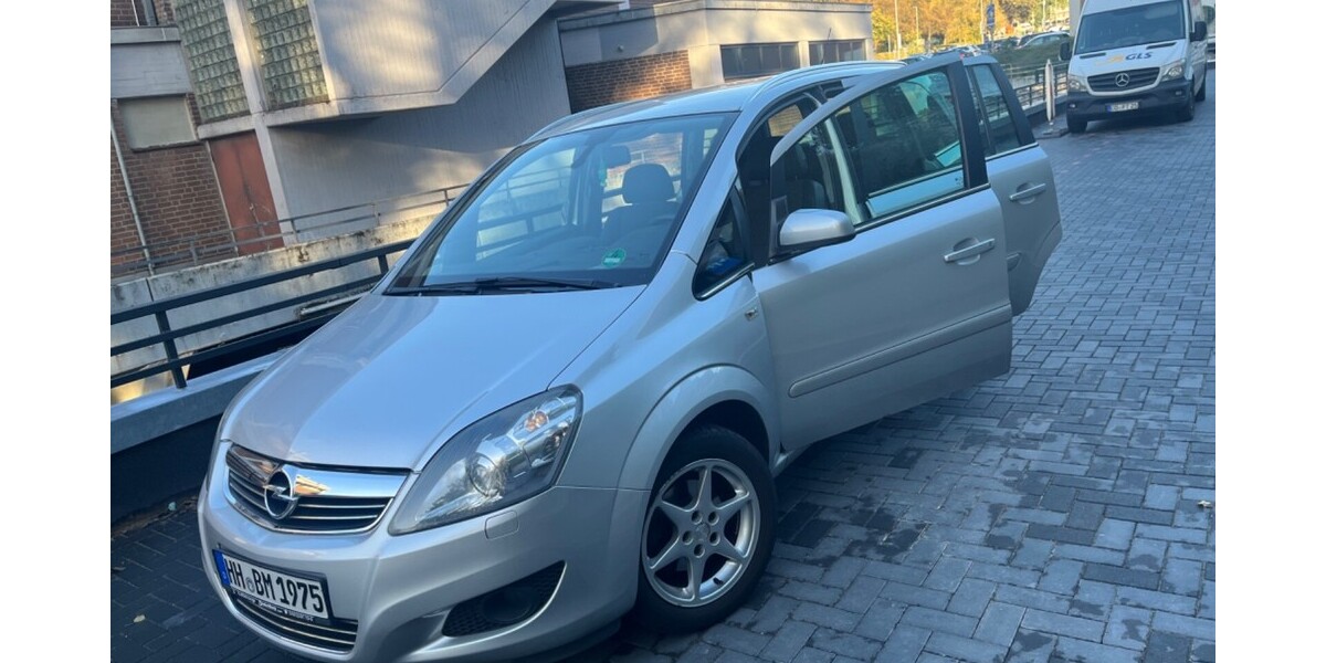 Opel Zafira 209.103 km 4.799 &euro; Geesthacht 21502