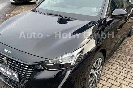 Peugeot 208 33.850 km 14.450 &euro; Chemnitz 09114