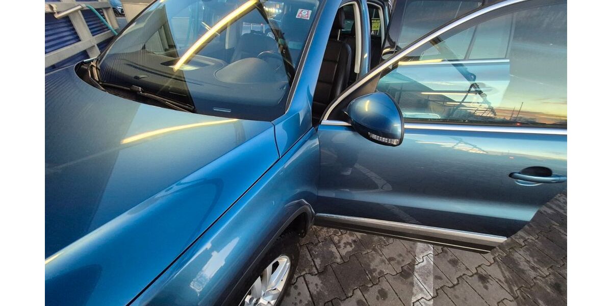 VW Tiguan 83.000 km 17.000 &euro; Langenfeld 91474