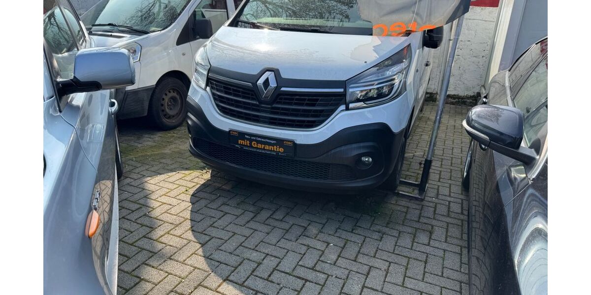 Renault Trafic 160.000 km 6.499 &euro; Hennef 53773