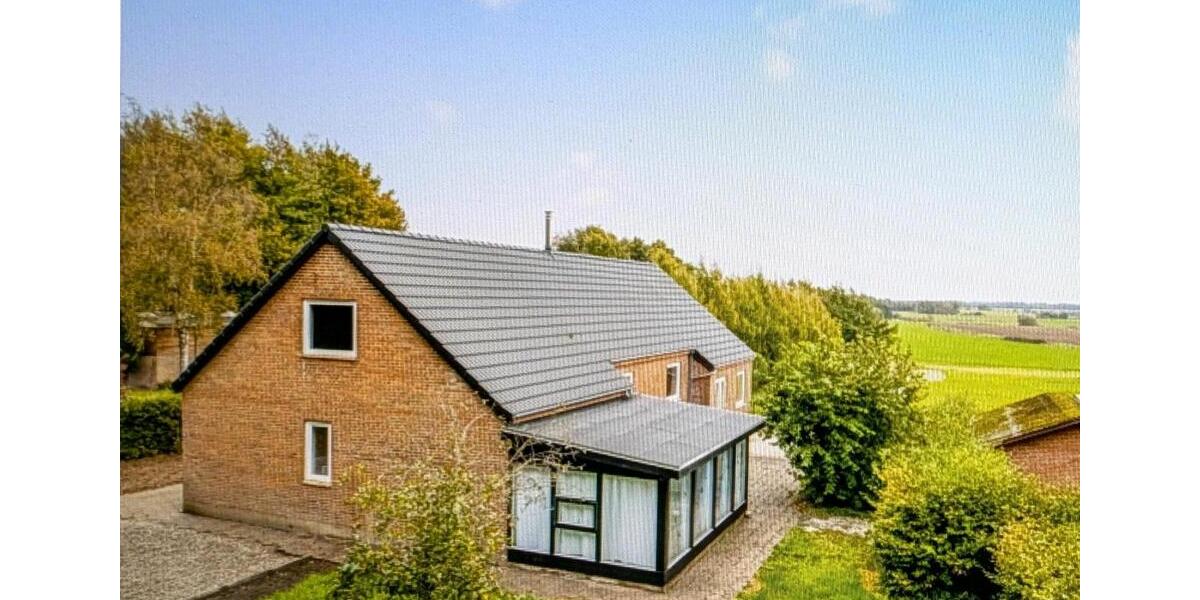 Einfamilienhaus Süderlügum - 6 Zimmer, 184 m&sup2;, 152.000&euro; | Angebot:27083626